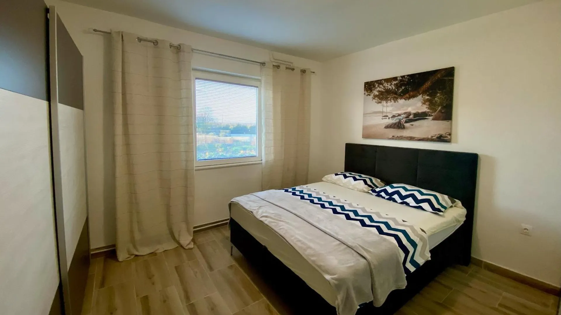 Apartment Villa Kutija Sveti Filip i Jakov