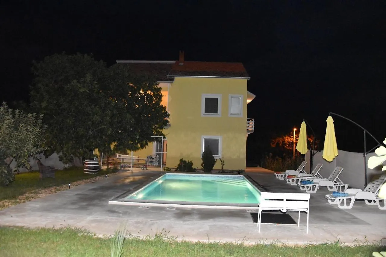 Apartment Villa Kutija Sveti Filip i Jakov Croatia